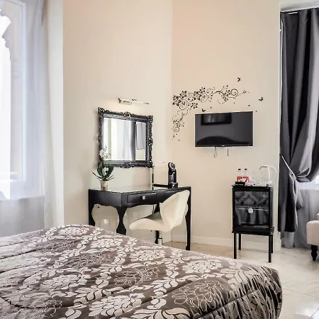 L'opera & 게스트하우스