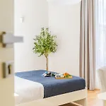 L'opera & 4* Λα Σπέτσια